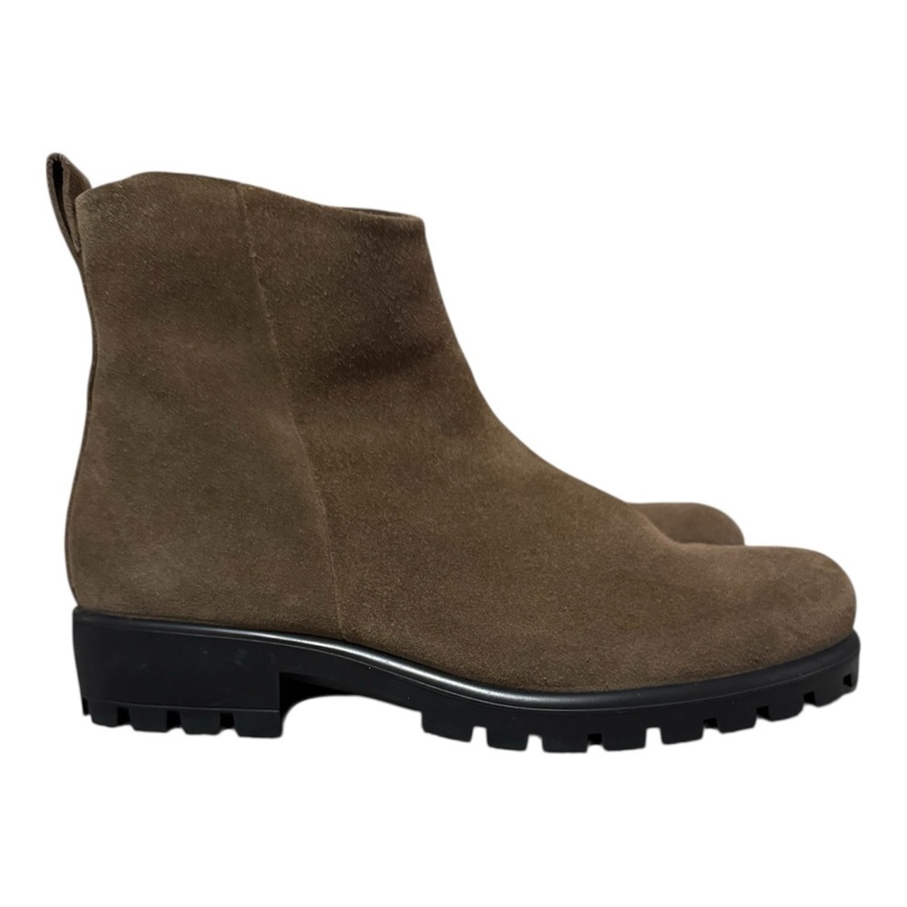Ecco women’s Taupe Suede Boots